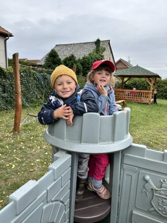 ea6fca51-2a2c-48d9-a979-090e8f97ce00