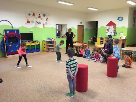 27605070_1834483486562820_1273393337_o