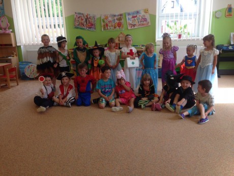 35162146_10214118593933262_5521090960479485952_n