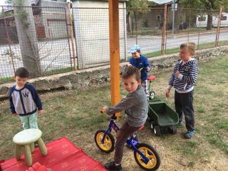 41644134_303819960430185_6342569679940222976_n