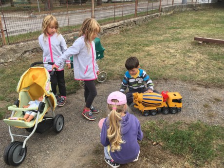 41752282_1804276856275856_9197745010676596736_n