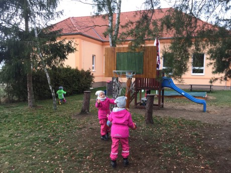 47571448_273086960073282_4042551436653887488_n