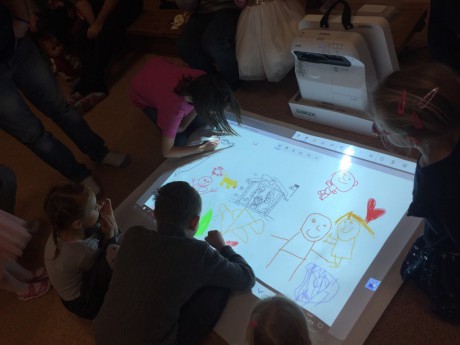 48388670_201877957318166_6777960191297060864_n