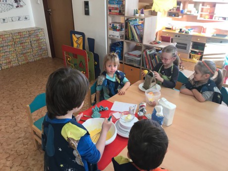 52856744_335484847099738_4423632297006202880_n