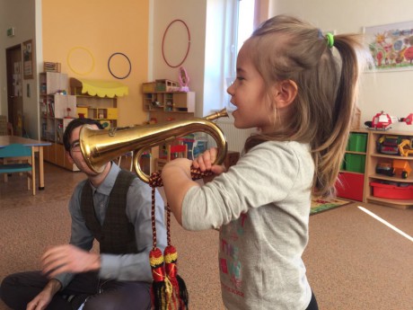 52997089_413071012777134_2513295577492488192_n